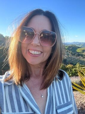 Meet your Posher, Joy